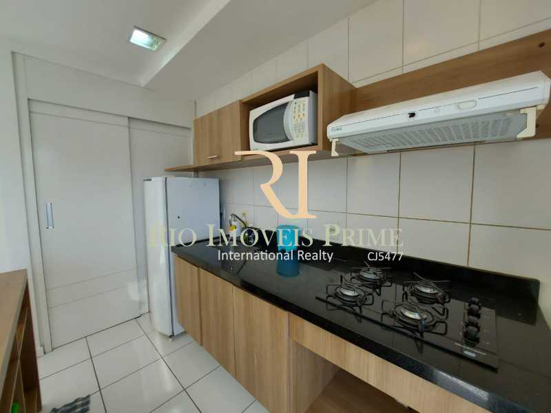 Conheça COZINHA do imóvel - Flat 2 quartos para alugar Jacarepaguá, Rio de Janeiro - R$ 2.000 - RPFL20036 - 6 COZINHA - Flat 2 quartos para alugar Jacarepaguá, Rio de Janeiro - R$ 2.000 - RPFL20036 - 6