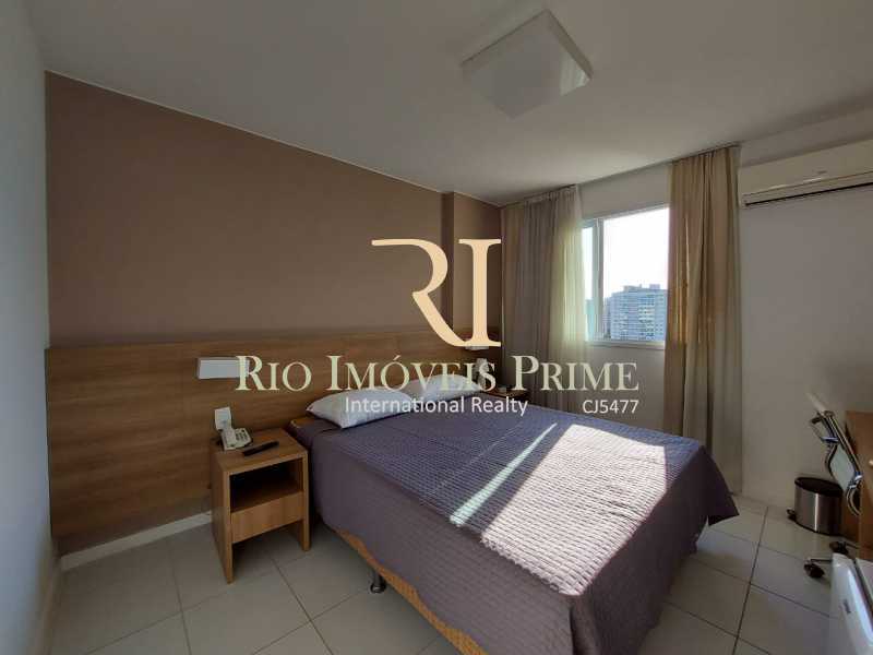 Conheça SUÍTE 2 do imóvel - Flat 2 quartos para alugar Jacarepaguá, Rio de Janeiro - R$ 2.000 - RPFL20036 - 9 SUÍTE 2 - Flat 2 quartos para alugar Jacarepaguá, Rio de Janeiro - R$ 2.000 - RPFL20036 - 9