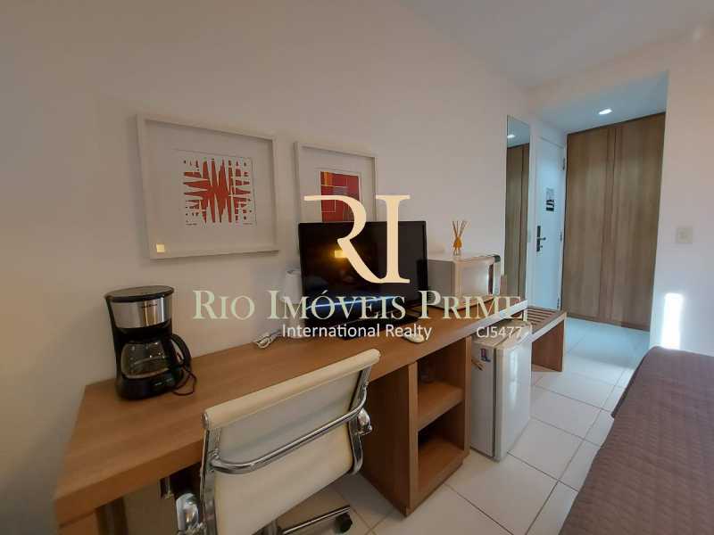 Conheça BANCADA do imóvel - Flat 2 quartos para alugar Jacarepaguá, Rio de Janeiro - R$ 2.000 - RPFL20036 - 11 BANCADA - Flat 2 quartos para alugar Jacarepaguá, Rio de Janeiro - R$ 2.000 - RPFL20036 - 11