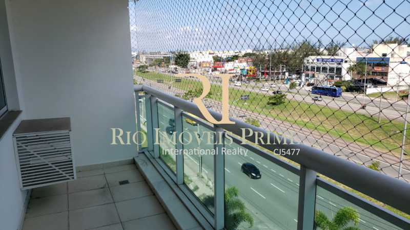 Conheça 1 VARANDA. do imóvel - Apartamento 2 quartos à venda Recreio dos Bandeirantes, Rio de Janeiro - R$ 549.999 - RPAP20226 - 3 1 VARANDA. - Apartamento 2 quartos à venda Recreio dos Bandeirantes, Rio de Janeiro - R$ 549.999 - RPAP20226 - 3
