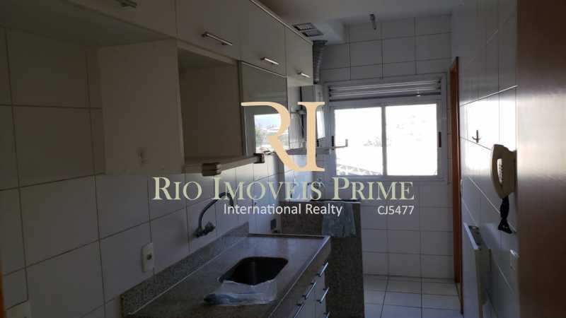 Conheça 13 COZINHA. do imóvel - Apartamento 2 quartos à venda Recreio dos Bandeirantes, Rio de Janeiro - R$ 549.999 - RPAP20226 - 15 13 COZINHA. - Apartamento 2 quartos à venda Recreio dos Bandeirantes, Rio de Janeiro - R$ 549.999 - RPAP20226 - 15