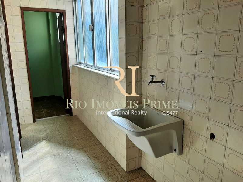 Conheça ÁREA SERVIÇO do imóvel - Apartamento à venda Rua da Cascata,Tijuca, Rio de Janeiro - R$ 295.000 - RPAP20228 - 16 ÁREA SERVIÇO - Apartamento à venda Rua da Cascata,Tijuca, Rio de Janeiro - R$ 295.000 - RPAP20228 - 16