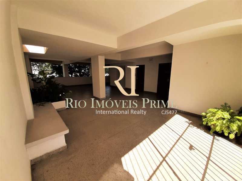 Conheça PLAYGROUND do imóvel - Apartamento à venda Rua da Cascata,Tijuca, Rio de Janeiro - R$ 295.000 - RPAP20228 - 23 PLAYGROUND - Apartamento à venda Rua da Cascata,Tijuca, Rio de Janeiro - R$ 295.000 - RPAP20228 - 23