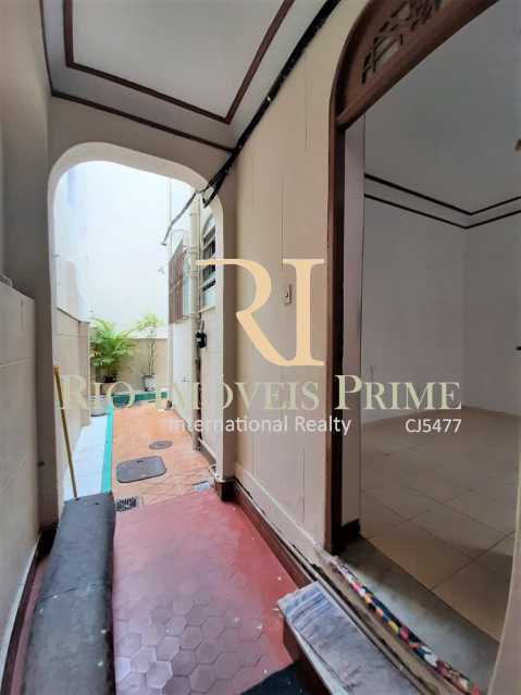 Conheça ACESSO INTERNO AO KITNET. do imóvel - Kitnet/Conjugado 20m² para alugar Rua Caruso,Tijuca, Rio de Janeiro - R$ 1.100 - RPKI10006 - 10 ACESSO INTERNO AO KITNET. - Kitnet/Conjugado 20m² para alugar Rua Caruso,Tijuca, Rio de Janeiro - R$ 1.100 - RPKI10006 - 10