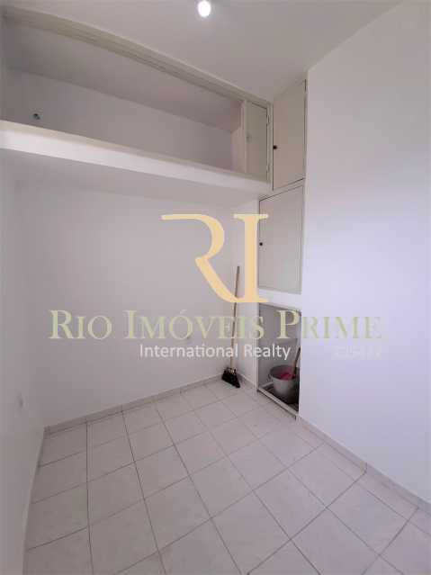 Conheça QUARTO SERVIÇO do imóvel - Apartamento para venda e aluguel Rua Professor Gabizo,Tijuca, Rio de Janeiro - R$ 770.000 - RPAP30140 - 15 QUARTO SERVIÇO - Apartamento para venda e aluguel Rua Professor Gabizo,Tijuca, Rio de Janeiro - R$ 770.000 - RPAP30140 - 15
