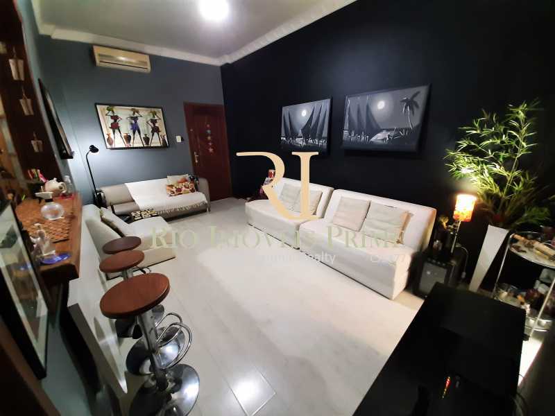 Conheça SALA do imóvel - Apartamento à venda Rua Barão de Mesquita,Tijuca, Rio de Janeiro - R$ 380.000 - RPAP20232 - 1 SALA - Apartamento à venda Rua Barão de Mesquita,Tijuca, Rio de Janeiro - R$ 380.000 - RPAP20232 - 1
