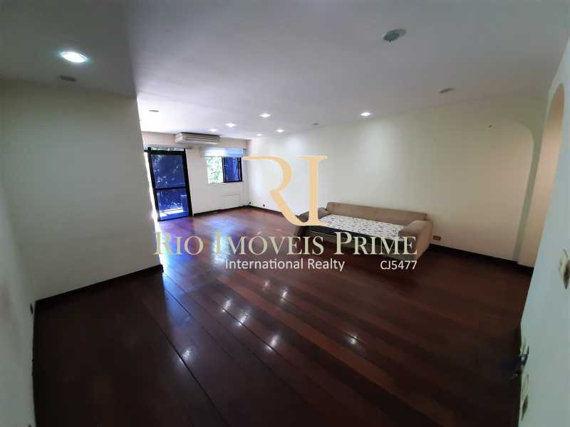 Conheça SALA do imóvel - Apartamento à venda Rua das Laranjeiras,Laranjeiras, Rio de Janeiro - R$ 1.290.000 - RPAP30145 - 5 SALA - Apartamento à venda Rua das Laranjeiras,Laranjeiras, Rio de Janeiro - R$ 1.290.000 - RPAP30145 - 5