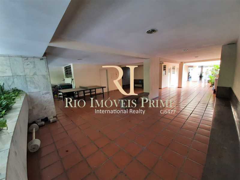 Conheça PLAYGROUND do imóvel - Apartamento à venda Rua das Laranjeiras,Laranjeiras, Rio de Janeiro - R$ 1.290.000 - RPAP30145 - 23 PLAYGROUND - Apartamento à venda Rua das Laranjeiras,Laranjeiras, Rio de Janeiro - R$ 1.290.000 - RPAP30145 - 23