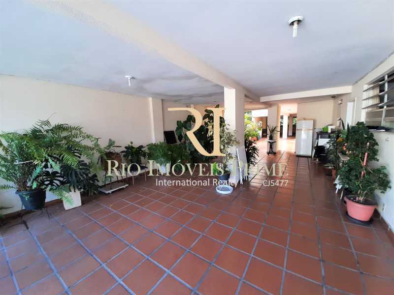 Conheça ÁREA COMUM do imóvel - Apartamento à venda Rua das Laranjeiras,Laranjeiras, Rio de Janeiro - R$ 1.290.000 - RPAP30145 - 25 ÁREA COMUM - Apartamento à venda Rua das Laranjeiras,Laranjeiras, Rio de Janeiro - R$ 1.290.000 - RPAP30145 - 25