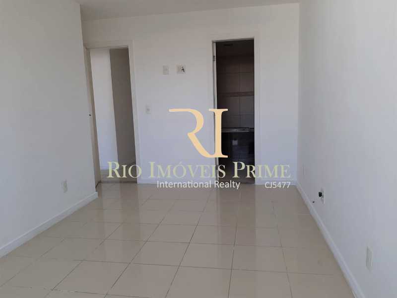 Conheça SUÍTE1. do imóvel - Cobertura à venda Rua Almirante Ary Rongel,Recreio dos Bandeirantes, Rio de Janeiro - R$ 1.195.000 - RPCO30026 - 9 SUÍTE1. - Cobertura à venda Rua Almirante Ary Rongel,Recreio dos Bandeirantes, Rio de Janeiro - R$ 1.195.000 - RPCO30026 - 9