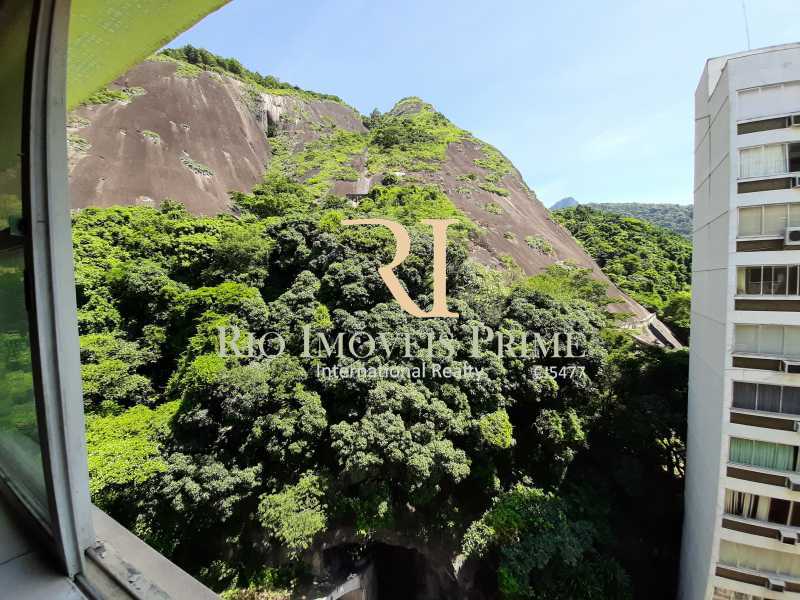 Conheça VISTA DA SALA do imóvel - Apartamento 3 quartos à venda Copacabana, Rio de Janeiro - R$ 1.580.000 - RPAP30147 - 22 VISTA DA SALA - Apartamento 3 quartos à venda Copacabana, Rio de Janeiro - R$ 1.580.000 - RPAP30147 - 22