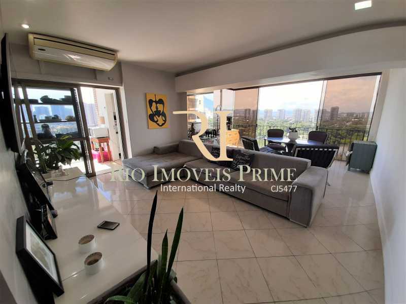 Conheça SALAS do imóvel - Flat 2 quartos à venda Barra da Tijuca, Rio de Janeiro - R$ 1.400.000 - RPFL20039 - 3 SALAS - Flat 2 quartos à venda Barra da Tijuca, Rio de Janeiro - R$ 1.400.000 - RPFL20039 - 3
