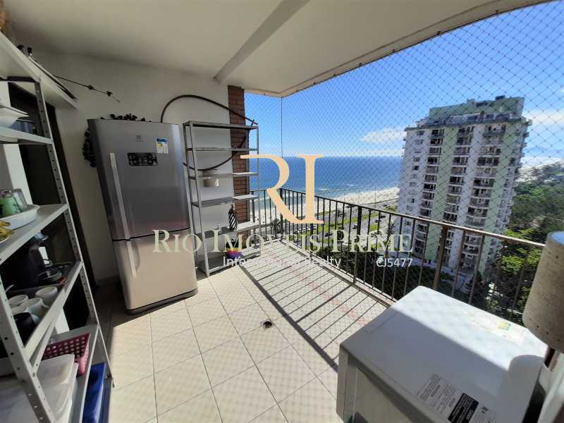 Conheça VARANDA do imóvel - Flat 2 quartos à venda Barra da Tijuca, Rio de Janeiro - R$ 1.400.000 - RPFL20039 - 8 VARANDA - Flat 2 quartos à venda Barra da Tijuca, Rio de Janeiro - R$ 1.400.000 - RPFL20039 - 8