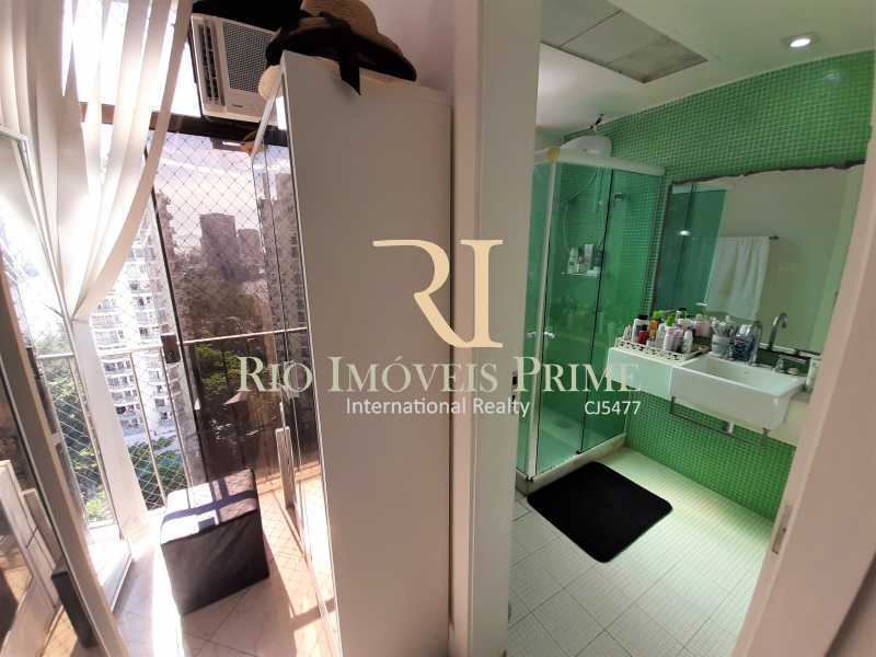 Conheça SACADA-BANHEIRO SUÍTE1 do imóvel - Flat 2 quartos à venda Barra da Tijuca, Rio de Janeiro - R$ 1.400.000 - RPFL20039 - 11 SACADA-BANHEIRO SUÍTE1 - Flat 2 quartos à venda Barra da Tijuca, Rio de Janeiro - R$ 1.400.000 - RPFL20039 - 11