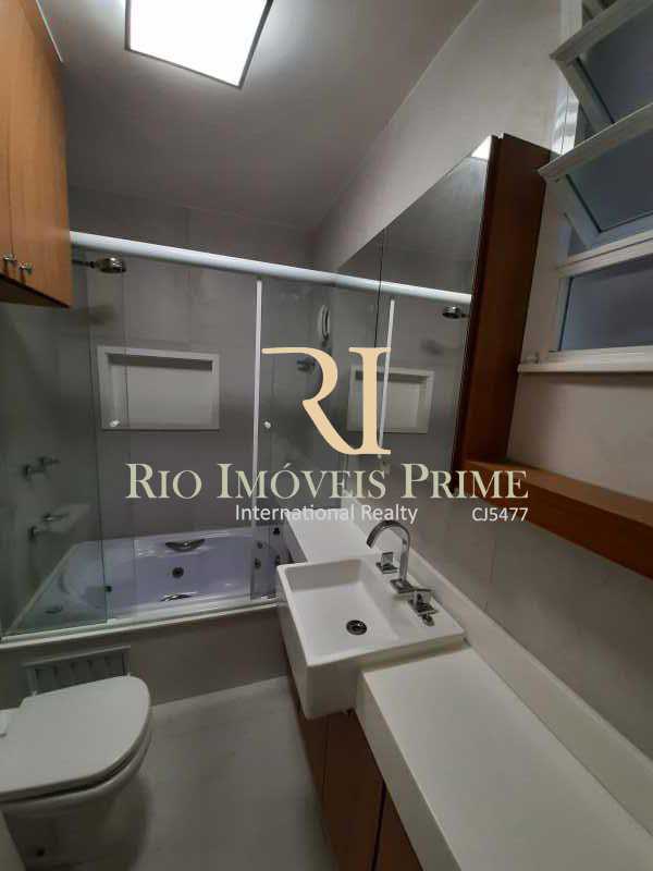 Conheça BANHEIRO SUÍTE do imóvel - Apartamento à venda Rua Raul Pompéia,Copacabana, Rio de Janeiro - R$ 1.599.990 - RPAP30148 - 7 BANHEIRO SUÍTE - Apartamento à venda Rua Raul Pompéia,Copacabana, Rio de Janeiro - R$ 1.599.990 - RPAP30148 - 7