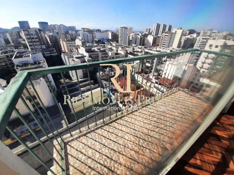 Conheça VARANDA SUÍTE do imóvel - Apartamento 2 quartos à venda Tijuca, Rio de Janeiro - R$ 599.900 - RPAP20238 - 9 VARANDA SUÍTE - Apartamento 2 quartos à venda Tijuca, Rio de Janeiro - R$ 599.900 - RPAP20238 - 9