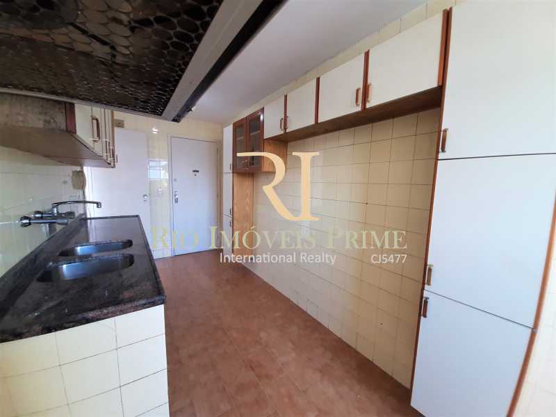 Conheça COZINHA do imóvel - Apartamento 2 quartos à venda Tijuca, Rio de Janeiro - R$ 599.900 - RPAP20238 - 15 COZINHA - Apartamento 2 quartos à venda Tijuca, Rio de Janeiro - R$ 599.900 - RPAP20238 - 15