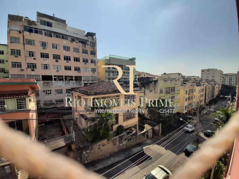 Conheça VISTA SALA do imóvel - Apartamento para venda e aluguel Rua Engenheiro Ernani Cotrim,Tijuca, Rio de Janeiro - R$ 410.000 - RPAP20240 - 4 VISTA SALA - Apartamento para venda e aluguel Rua Engenheiro Ernani Cotrim,Tijuca, Rio de Janeiro - R$ 410.000 - RPAP20240 - 4