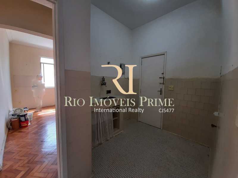 Conheça COZINHA do imóvel - Apartamento para venda e aluguel Rua Engenheiro Ernani Cotrim,Tijuca, Rio de Janeiro - R$ 410.000 - RPAP20240 - 13 COZINHA - Apartamento para venda e aluguel Rua Engenheiro Ernani Cotrim,Tijuca, Rio de Janeiro - R$ 410.000 - RPAP20240 - 13