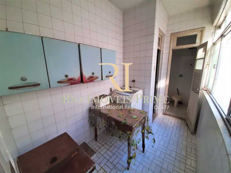 Conheça ÁREA DE SERVIÇO do imóvel - Cobertura à venda Rua Jorge Rudge,Vila Isabel, Rio de Janeiro - R$ 695.000 - RPCO30027 - 17 ÁREA DE SERVIÇO - Cobertura à venda Rua Jorge Rudge,Vila Isabel, Rio de Janeiro - R$ 695.000 - RPCO30027 - 17
