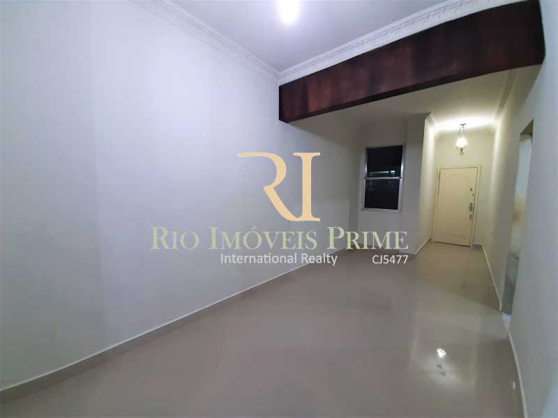 Conheça SALA DE JANTAR do imóvel - Apartamento 3 quartos para alugar Tijuca, Rio de Janeiro - R$ 2.300 - RPAP30152 - 3 SALA DE JANTAR - Apartamento 3 quartos para alugar Tijuca, Rio de Janeiro - R$ 2.300 - RPAP30152 - 3