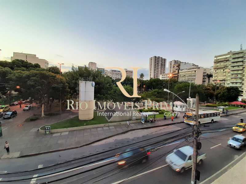 Conheça VISTA DA SALA do imóvel - Apartamento 3 quartos para alugar Tijuca, Rio de Janeiro - R$ 2.300 - RPAP30152 - 6 VISTA DA SALA - Apartamento 3 quartos para alugar Tijuca, Rio de Janeiro - R$ 2.300 - RPAP30152 - 6