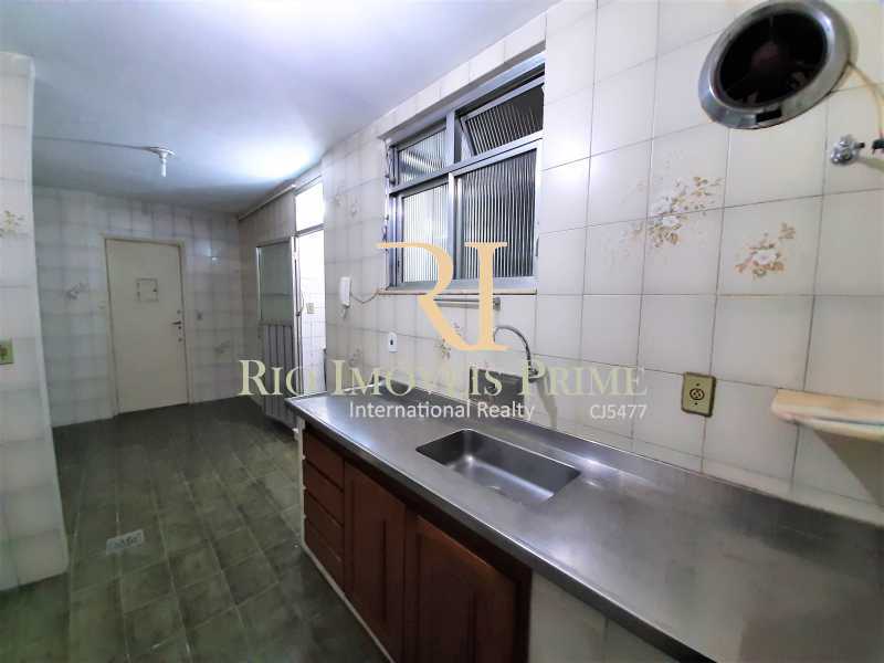Conheça COZINHA do imóvel - Apartamento 3 quartos para alugar Tijuca, Rio de Janeiro - R$ 2.300 - RPAP30152 - 15 COZINHA - Apartamento 3 quartos para alugar Tijuca, Rio de Janeiro - R$ 2.300 - RPAP30152 - 15