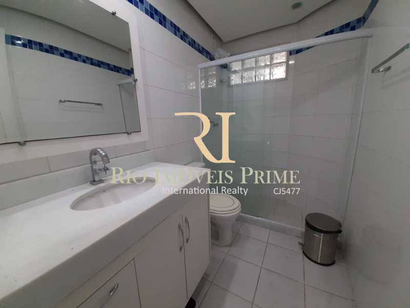 Conheça 9 BANHEIRO SUÍTE PAV2 do imóvel - Casa à venda Rua Conselheiro Olegário,Maracanã, Rio de Janeiro - R$ 949.900 - RPCA40004 - 10 9 BANHEIRO SUÍTE PAV2 - Casa à venda Rua Conselheiro Olegário,Maracanã, Rio de Janeiro - R$ 949.900 - RPCA40004 - 10
