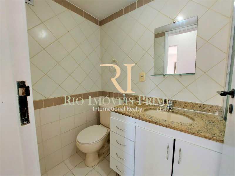 Conheça BANHEIRO SOCIAL. do imóvel - Apartamento 2 quartos para alugar Praça da Bandeira, Rio de Janeiro - R$ 1.400 - RPAP20247 - 13 BANHEIRO SOCIAL. - Apartamento 2 quartos para alugar Praça da Bandeira, Rio de Janeiro - R$ 1.400 - RPAP20247 - 13