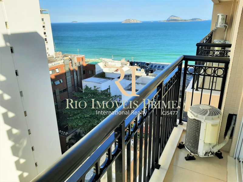 Conheça VARANDA do imóvel - Flat 2 quartos para alugar Ipanema, Rio de Janeiro - R$ 13.000 - RPAP20249 - 1 VARANDA - Flat 2 quartos para alugar Ipanema, Rio de Janeiro - R$ 13.000 - RPAP20249 - 1