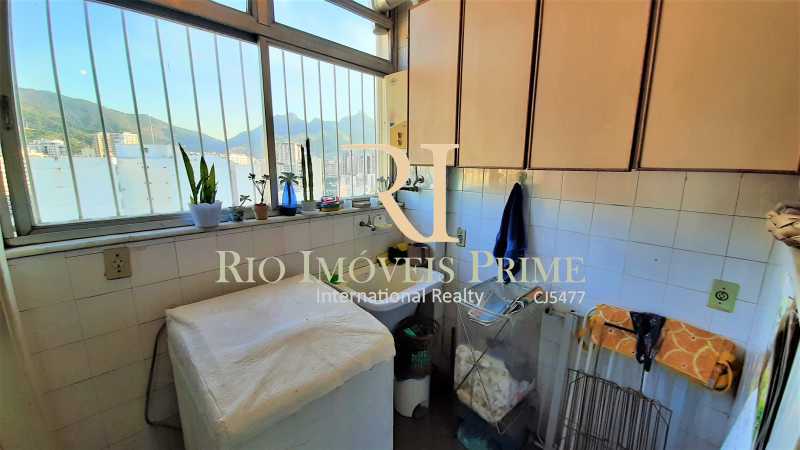 Conheça ÁREA DE SERVIÇ0 do imóvel - Cobertura à venda Rua Visconde de Itamarati,Maracanã, Rio de Janeiro - R$ 990.000 - RPCO50002 - 16 ÁREA DE SERVIÇ0 - Cobertura à venda Rua Visconde de Itamarati,Maracanã, Rio de Janeiro - R$ 990.000 - RPCO50002 - 16