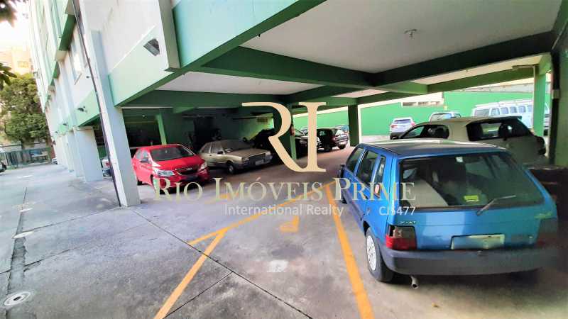Conheça 2 VAGAS do imóvel - Cobertura à venda Rua Visconde de Itamarati,Maracanã, Rio de Janeiro - R$ 990.000 - RPCO50002 - 28 2 VAGAS - Cobertura à venda Rua Visconde de Itamarati,Maracanã, Rio de Janeiro - R$ 990.000 - RPCO50002 - 28