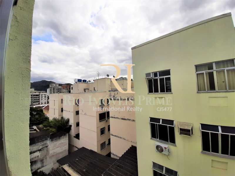 Conheça VISTA QUARTO2 do imóvel - Apartamento à venda Rua Nossa Senhora de Lourdes,Grajaú, Rio de Janeiro - R$ 290.000 - RPAP20250 - 11 VISTA QUARTO2 - Apartamento à venda Rua Nossa Senhora de Lourdes,Grajaú, Rio de Janeiro - R$ 290.000 - RPAP20250 - 11