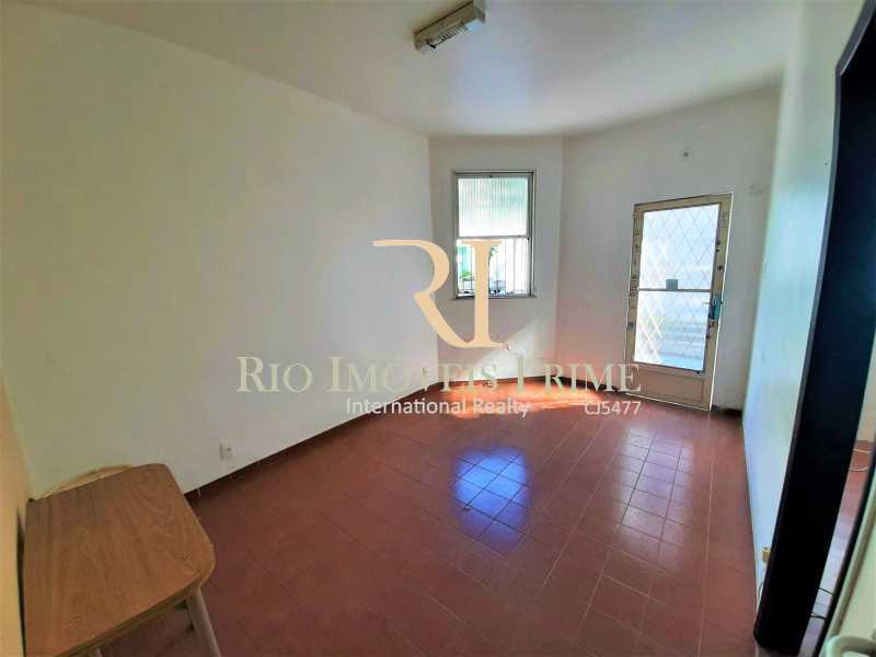 Conheça SALA do imóvel - Casa de Vila 2 quartos à venda Vila Isabel, Rio de Janeiro - R$ 350.000 - RPCV20005 - 3 SALA - Casa de Vila 2 quartos à venda Vila Isabel, Rio de Janeiro - R$ 350.000 - RPCV20005 - 3