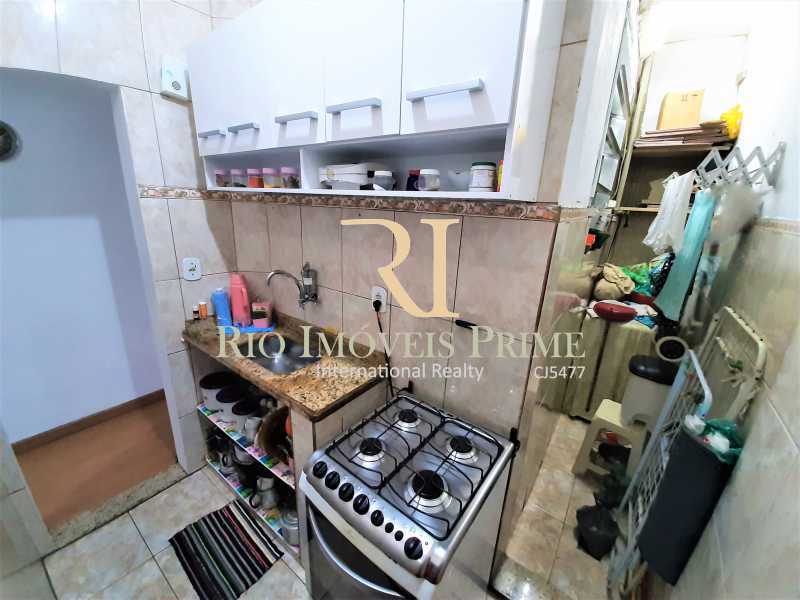 Conheça COZINHA do imóvel - Apartamento à venda Rua Riachuelo,Centro, Rio de Janeiro - R$ 309.900 - RPAP10064 - 15 COZINHA - Apartamento à venda Rua Riachuelo,Centro, Rio de Janeiro - R$ 309.900 - RPAP10064 - 15
