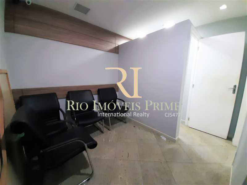 Conheça ANTISALA do imóvel - Sala Comercial 77m² à venda Avenida Olegário Maciel,Barra da Tijuca, Rio de Janeiro - R$ 580.000 - RPSL00028 - 5 ANTISALA - Sala Comercial 77m² à venda Avenida Olegário Maciel,Barra da Tijuca, Rio de Janeiro - R$ 580.000 - RPSL00028 - 5