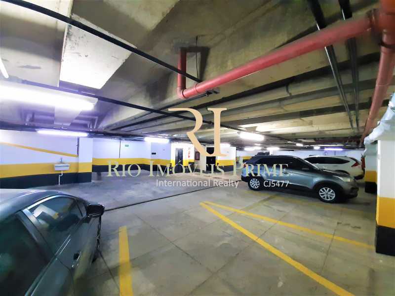 Conheça GARAGEM do imóvel - Sala Comercial 77m² à venda Avenida Olegário Maciel,Barra da Tijuca, Rio de Janeiro - R$ 580.000 - RPSL00028 - 22 GARAGEM - Sala Comercial 77m² à venda Avenida Olegário Maciel,Barra da Tijuca, Rio de Janeiro - R$ 580.000 - RPSL00028 - 22