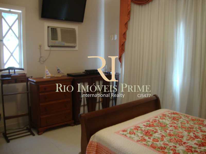 Conheça QUARTO4 do imóvel - Casa à venda Rua Alfredo Pujol,Grajaú, Rio de Janeiro - R$ 930.000 - RPCA60001 - 13 QUARTO4 - Casa à venda Rua Alfredo Pujol,Grajaú, Rio de Janeiro - R$ 930.000 - RPCA60001 - 13