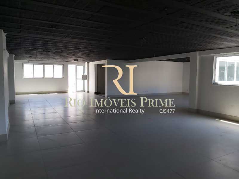 Conheça 8. do imóvel - Andar exclusivo, andar inteiro, andar corrido, andar corporativo, andar comercial, Conjunto comercial, sala comercial. - RPAN00012 - 9 8. - Andar exclusivo, andar inteiro, andar corrido, andar corporativo, andar comercial, Conjunto comercial, sala comercial. - RPAN00012 - 9