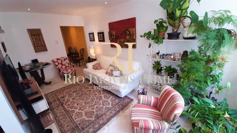 Conheça SALA DE ESTAR do imóvel - Apartamento à venda Rua Barão da Torre,Ipanema, Rio de Janeiro - R$ 1.400.000 - RPAP30171 - 3 SALA DE ESTAR - Apartamento à venda Rua Barão da Torre,Ipanema, Rio de Janeiro - R$ 1.400.000 - RPAP30171 - 3