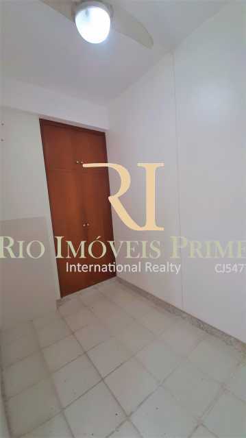 Conheça QUARTO DE SERVIÇO do imóvel - Apartamento para alugar Rua Corcovado,Jardim Botânico, Rio de Janeiro - R$ 9.000 - RPAP40038 - 25 QUARTO DE SERVIÇO - Apartamento para alugar Rua Corcovado,Jardim Botânico, Rio de Janeiro - R$ 9.000 - RPAP40038 - 25