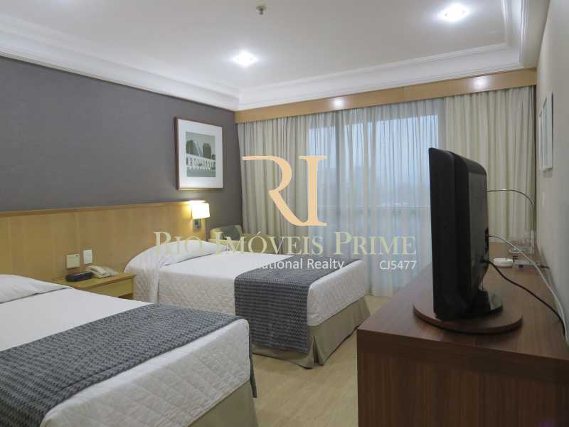 Conheça SUITE2 do imóvel - Flat 2 quartos à venda Barra da Tijuca, Rio de Janeiro - R$ 359.900 - RPFL20011 - 11 SUITE2 - Flat 2 quartos à venda Barra da Tijuca, Rio de Janeiro - R$ 359.900 - RPFL20011 - 11