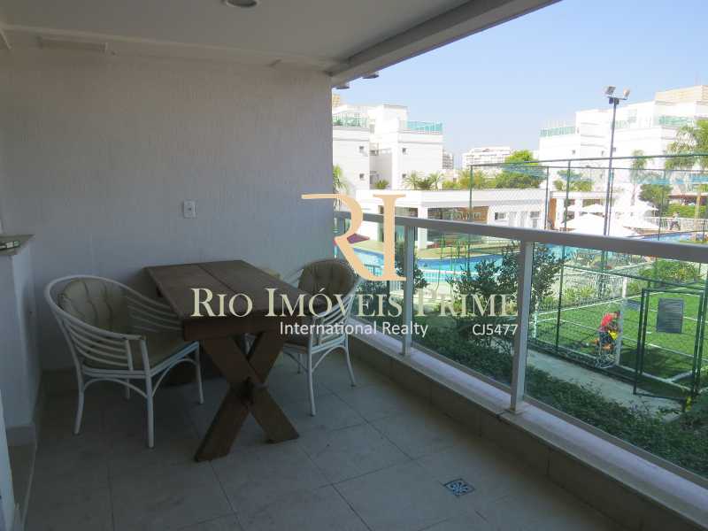 Conheça VARANDA do imóvel - Apartamento 2 quartos à venda Recreio dos Bandeirantes, Rio de Janeiro - R$ 585.000 - RPAP20015 - 3 VARANDA - Apartamento 2 quartos à venda Recreio dos Bandeirantes, Rio de Janeiro - R$ 585.000 - RPAP20015 - 3