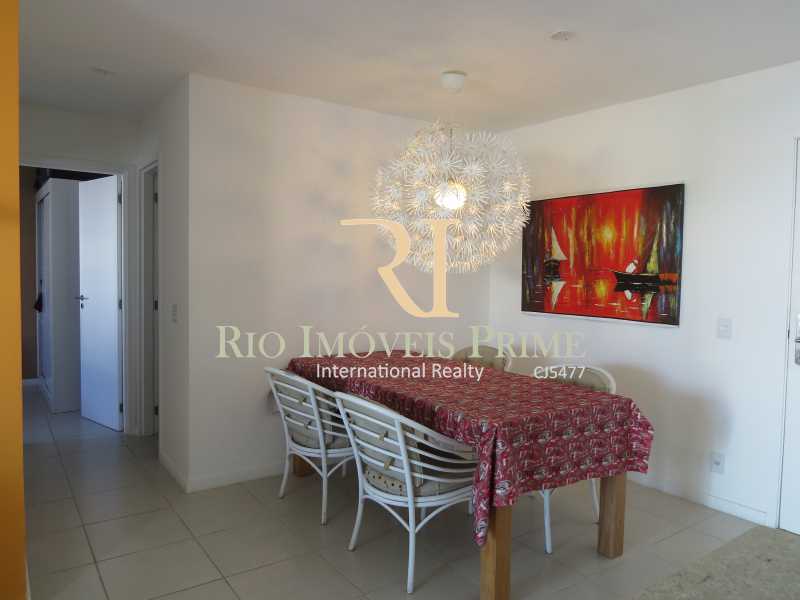 Conheça SALA do imóvel - Apartamento 2 quartos à venda Recreio dos Bandeirantes, Rio de Janeiro - R$ 585.000 - RPAP20015 - 5 SALA - Apartamento 2 quartos à venda Recreio dos Bandeirantes, Rio de Janeiro - R$ 585.000 - RPAP20015 - 5