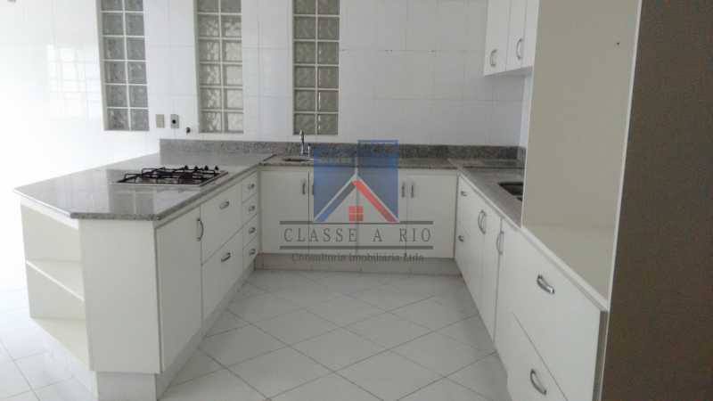 Conheça 16 do imóvel - VENDA ou LOCAÇÃO- Cond. Eldorado-Casa alto padrão - 6 quartos - 4 suítes - Piscina. - FRCN60001 - 17 16 - VENDA ou LOCAÇÃO- Cond. Eldorado-Casa alto padrão - 6 quartos - 4 suítes - Piscina. - FRCN60001 - 17