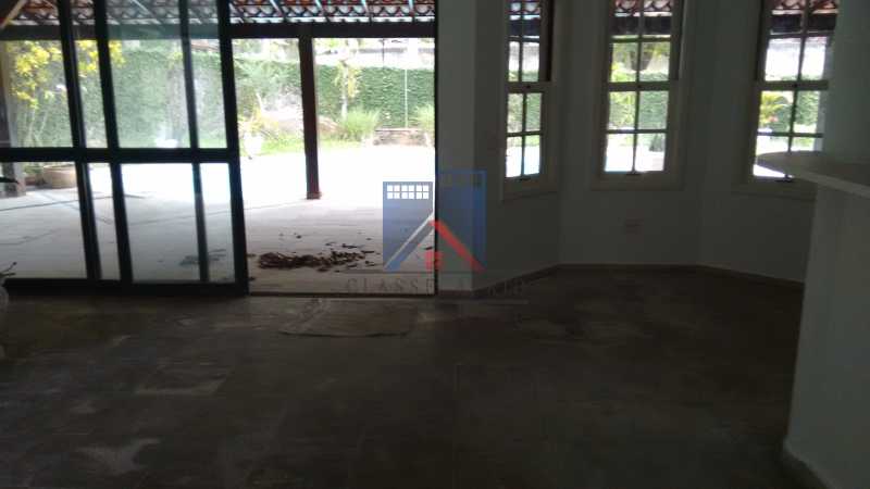 Conheça 26 do imóvel - VENDA ou LOCAÇÃO- Cond. Eldorado-Casa alto padrão - 6 quartos - 4 suítes - Piscina. - FRCN60001 - 27 26 - VENDA ou LOCAÇÃO- Cond. Eldorado-Casa alto padrão - 6 quartos - 4 suítes - Piscina. - FRCN60001 - 27