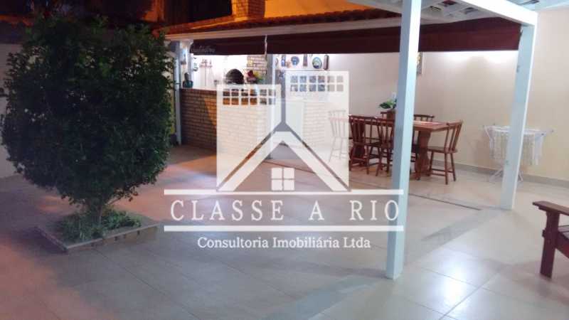 Conheça 02 do imóvel - Pechincha-Otima casa condominio,3 quartos,suite, 3 vagas de garagem - FRCN30003 - 3 02 - Pechincha-Otima casa condominio,3 quartos,suite, 3 vagas de garagem - FRCN30003 - 3