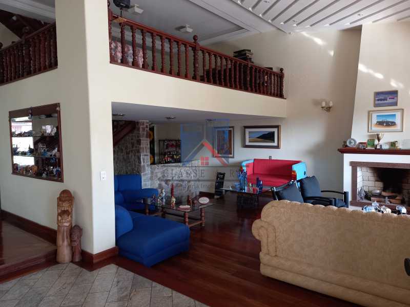 Conheça 01 do imóvel - Freguesia-Casa Duplex,Condominio, 06 Quartos, Suites, Lazer, 03 Vagas de Garagem, aceita permuta casa menor. - FRCN60003 - 1 01 - Freguesia-Casa Duplex,Condominio, 06 Quartos, Suites, Lazer, 03 Vagas de Garagem, aceita permuta casa menor. - FRCN60003 - 1