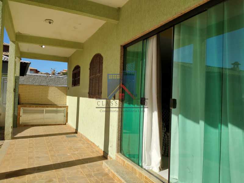 Conheça 12 do imóvel - CABO FRIO (PERÓ)-ALUGUEL-CASA EM CONDOMINIO, PRÓXIMO A PRAIA, 03 QUARTOS, 03 BANHEIROS, SUITE,TERRAÇO, QUINTAL COM CHURRASQUEIRA , LAZER NO COND., 05 VAGAS DE GARAGEM - FRCN30053 - 7 12 - CABO FRIO (PERÓ)-ALUGUEL-CASA EM CONDOMINIO, PRÓXIMO A PRAIA, 03 QUARTOS, 03 BANHEIROS, SUITE,TERRAÇO, QUINTAL COM CHURRASQUEIRA , LAZER NO COND., 05 VAGAS DE GARAGEM - FRCN30053 - 7