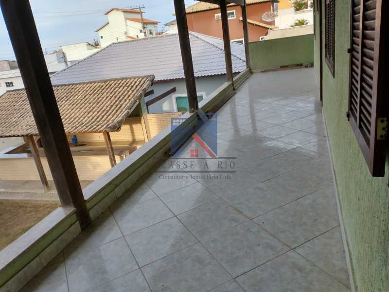 Conheça 15 do imóvel - CABO FRIO (PERÓ)-ALUGUEL-CASA EM CONDOMINIO, PRÓXIMO A PRAIA, 03 QUARTOS, 03 BANHEIROS, SUITE,TERRAÇO, QUINTAL COM CHURRASQUEIRA , LAZER NO COND., 05 VAGAS DE GARAGEM - FRCN30053 - 16 15 - CABO FRIO (PERÓ)-ALUGUEL-CASA EM CONDOMINIO, PRÓXIMO A PRAIA, 03 QUARTOS, 03 BANHEIROS, SUITE,TERRAÇO, QUINTAL COM CHURRASQUEIRA , LAZER NO COND., 05 VAGAS DE GARAGEM - FRCN30053 - 16